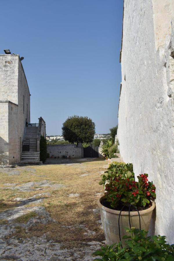 Masseria Montecchie Ceglie Messapica Bagian luar foto