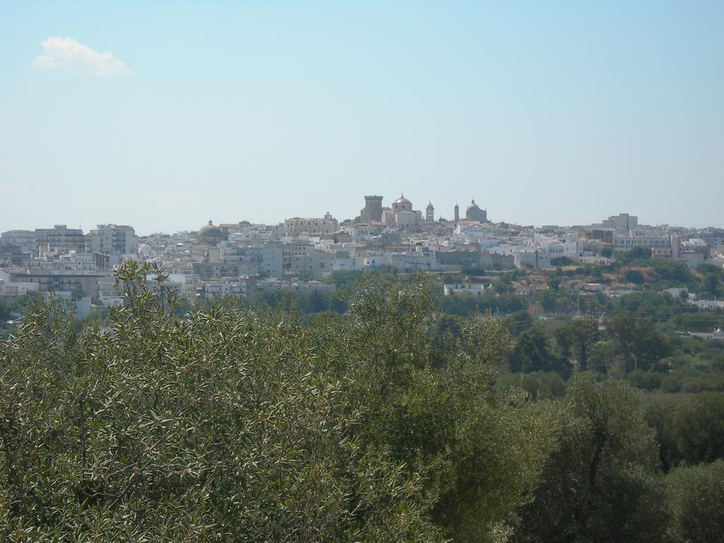 Masseria Montecchie Ceglie Messapica Bagian luar foto