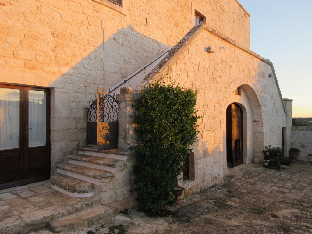 Masseria Montecchie Ceglie Messapica Bagian luar foto
